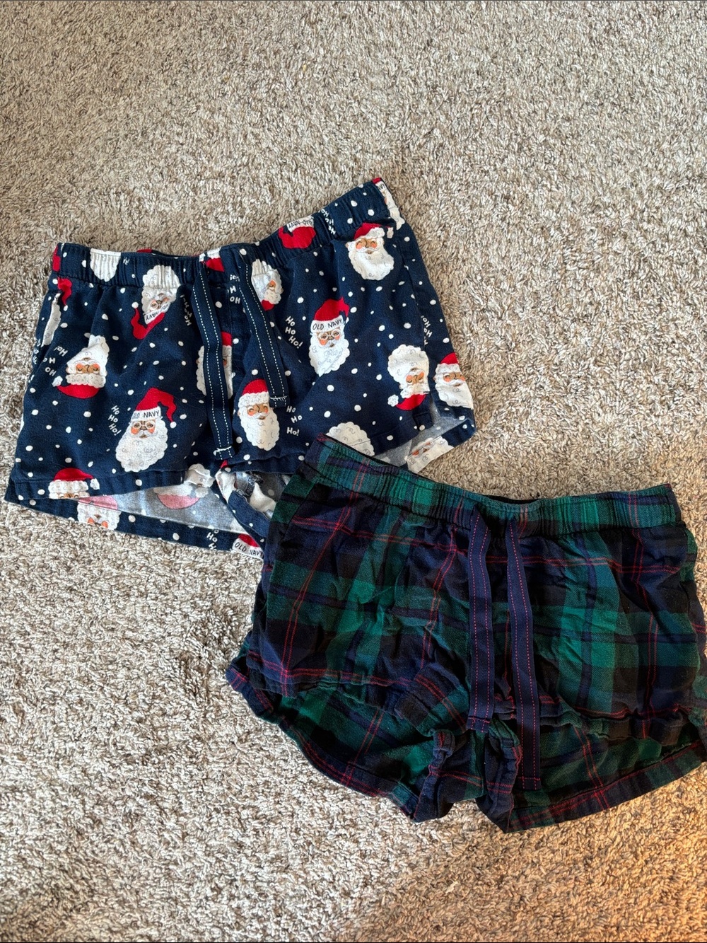 Old Navy Santa holiday Print and Green Plaid sleep Shorts pajama bottoms bundle